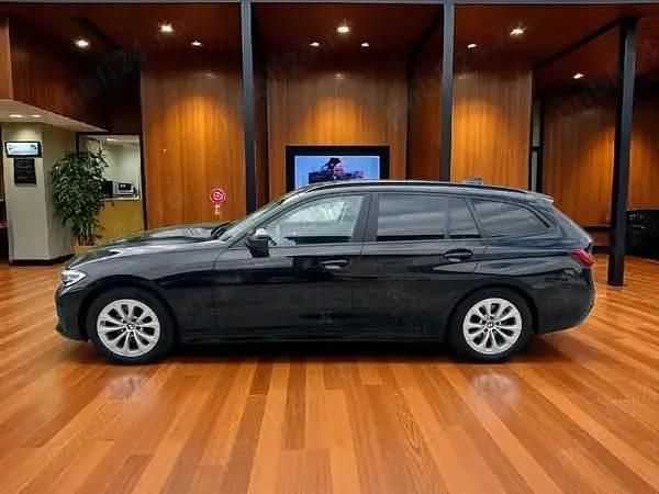 Utilizat 2022 BMW 320 Break | 22.300 EUR (Preț OK) - Imagine 1/4
