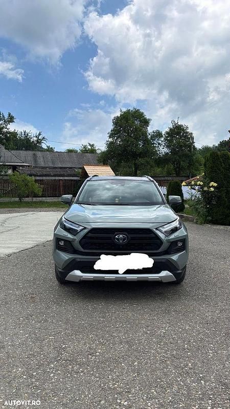 Culoareverde Utilizat 2022 Toyota RAV4 Hybrid SUV | 37.200 EUR (Puțin scump) - Imagine 1/4
