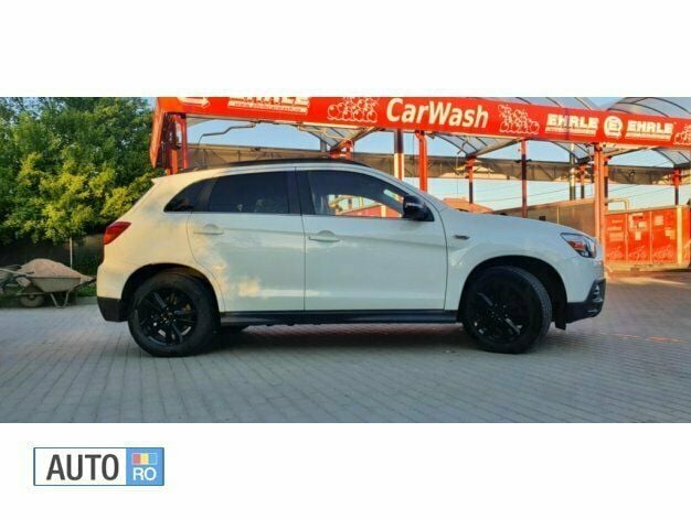 Second-hand Mitsubishi ASX Instyle 150 CP (110 kW) 2011 Alb SUV