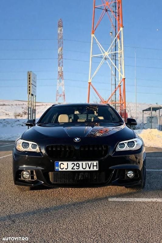 Second-hand BMW 520 M Sport 184 CP (135 kW) 2013 Culoarealbastru Break