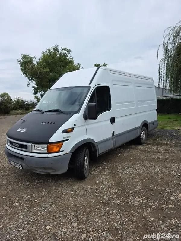 Utilizat 2004 Iveco Daily Berlinǎ | 2.000 EUR (Preț OK) - Imagine 1/4