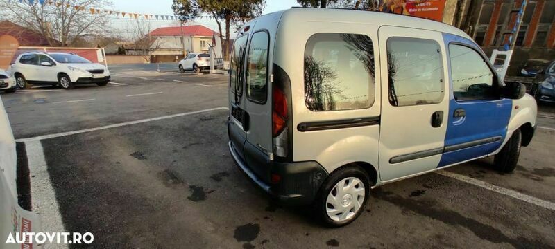 Second-hand Renault Kangoo 75 CP (55 kW) 2001 Gri Monovolum