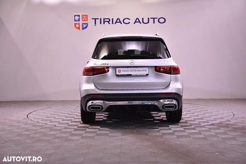 Second-hand Mercedes GLB200 150 CP (110 kW) 2022 Culoareargint SUV