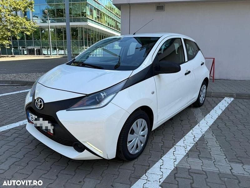 Culoarealb Second-hand 2017 Toyota Aygo Hatchback | 4.400 EUR (Preț OK) - Imagine 1/4