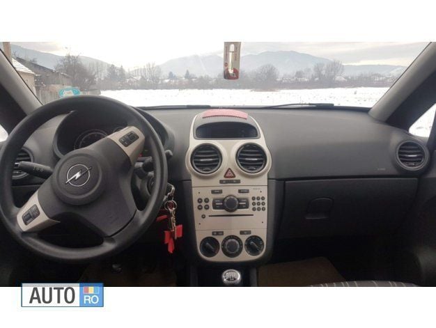 Second-hand Opel Corsa 90 CP (66 kW) 2008 Albastru Hatchback