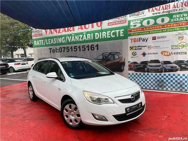 Alb Utilizat 2011 Opel Astra Break | 5.499 EUR (Scump) - Imagine 1/4