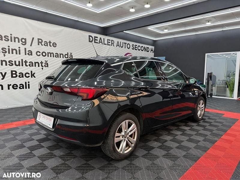 Second-hand Opel Astra Ultimate 150 CP (110 kW) 2017 Culoarenegru Hatchback