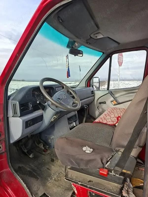 Second-hand Mercedes Sprinter 80 CP (58 kW) 1999 Van