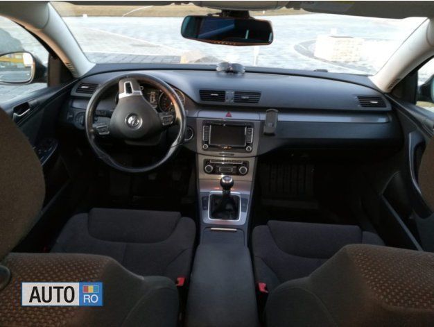 Second-hand VW Passat 105 CP (77 kW) 2010 Negru Berlinǎ