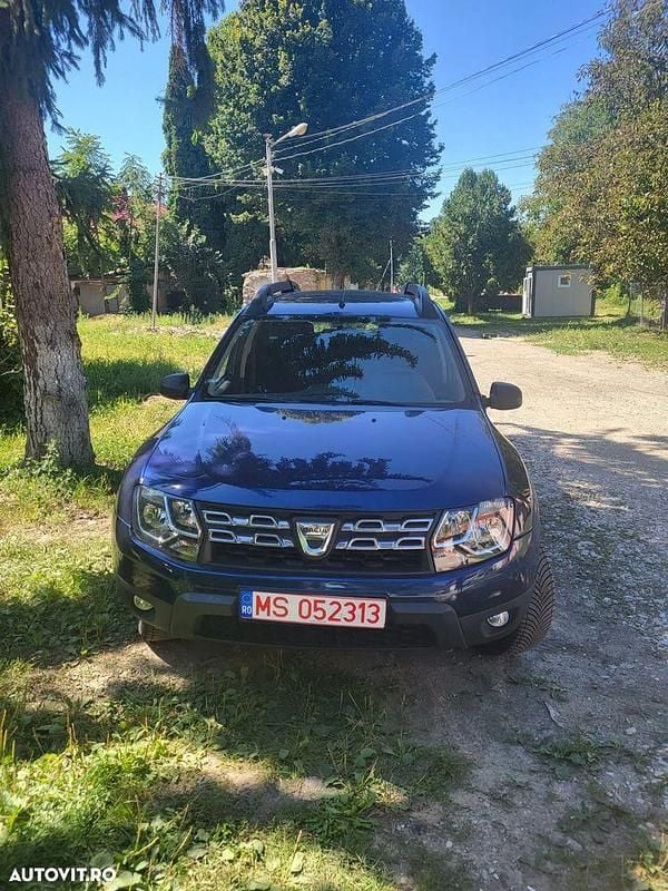 Culoarealbastru Utilizat 2017 Dacia Duster Comfort SUV | 8.990 EUR (Preț bun) - Imagine 1/4