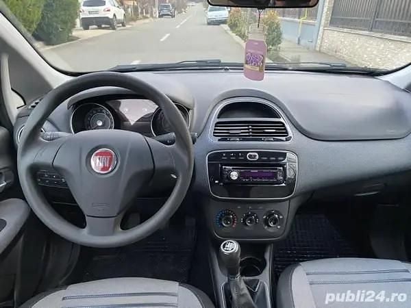 Argintiu Utilizat 2010 Fiat Punto Evo Hatchback | 3.200 EUR - Imagine 1/4