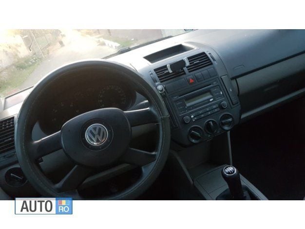 Second-hand VW Polo 80 CP (58 kW) 2006 Gri Hatchback