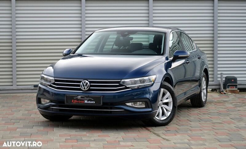 Albastru Utilizat 2020 VW Passat Comfortline Berlinǎ | 16.790 EUR (Preț OK) - Imagine 1/4