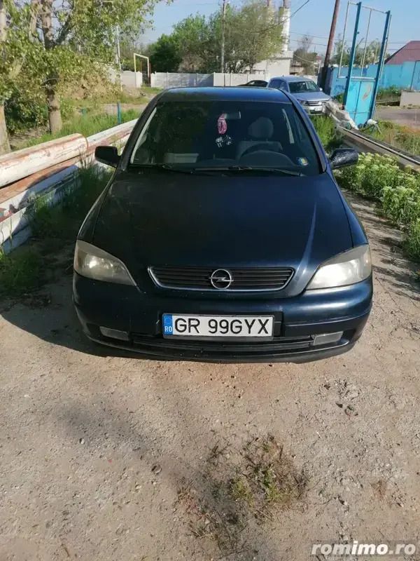 Albastru Utilizat 2002 Opel Astra Coupe | 5.000 EUR (Preț OK) - Imagine 1/4
