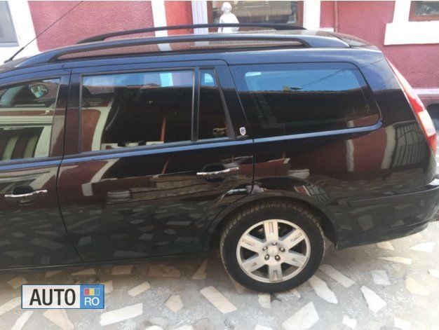 Second-hand Ford Mondeo 120 CP (88 kW) 2006 Negru Break