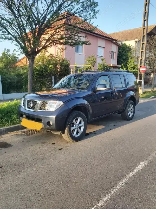 Utilizat 2009 Nissan Pathfinder SUV | 4.000 EUR - Imagine 1/4