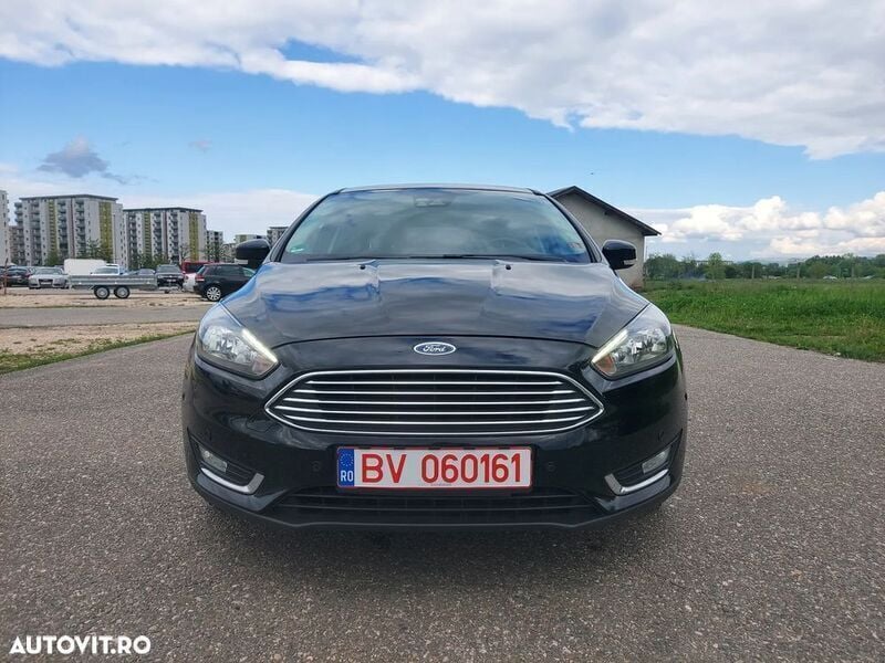 Negru Utilizat 2017 Ford Focus Style Break | 6.400 EUR (Preț OK) - Imagine 1/4