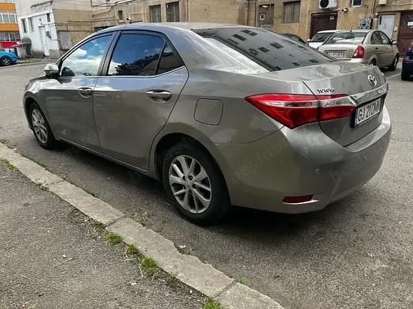 Second-hand Toyota Corolla 132 CP (97 kW) 2016 Maro Berlinǎ