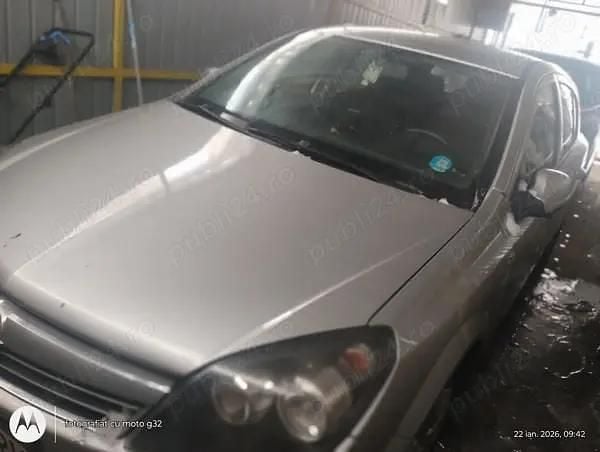 Second-hand Opel Astra 85 CP (62 kW) 2010 Hatchback