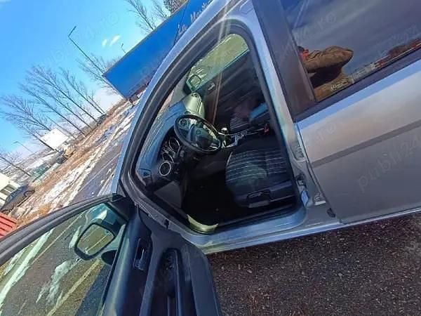 Second-hand Ford Focus 100 CP (73 kW) 2009 Berlinǎ