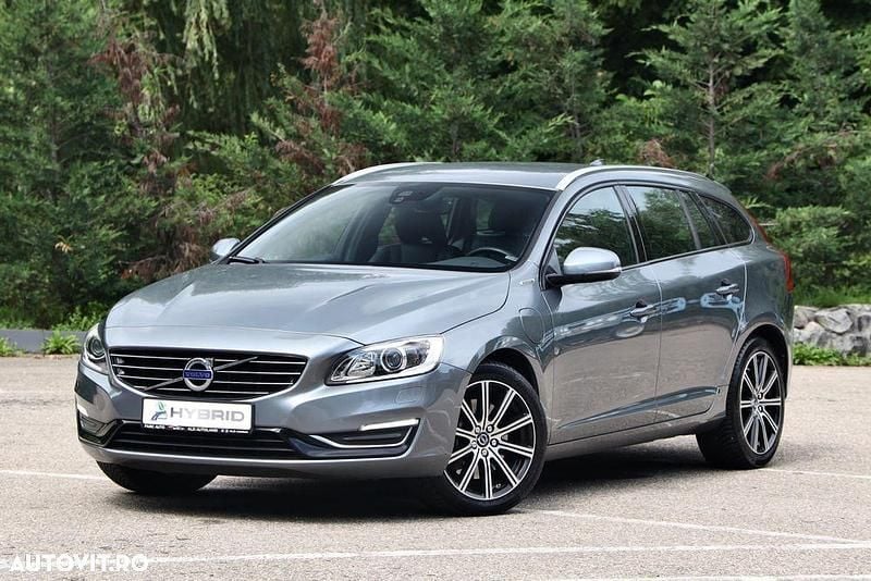 Culoaregri Utilizat 2016 Volvo V60 Break | 11.750 EUR (Preț OK) - Imagine 1/4