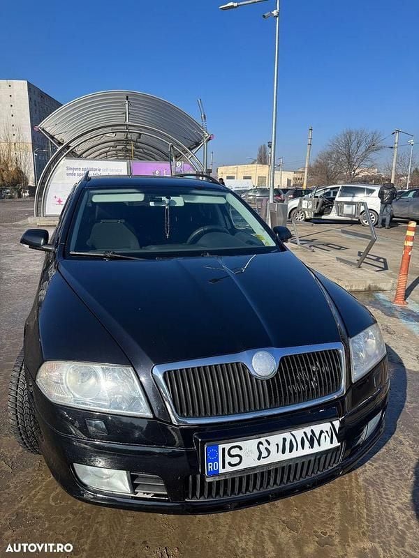 Second-hand Skoda Octavia Ambiente 105 CP (77 kW) 2008 Culoarenegru Break