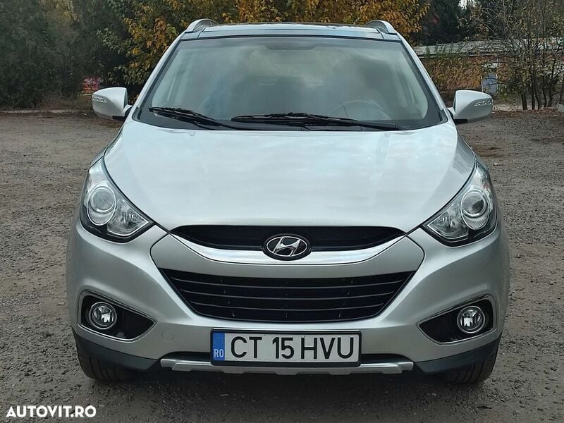 Gri Utilizat 2014 Hyundai ix35 SUV | 11.000 EUR (Preț OK) - Imagine 1/4