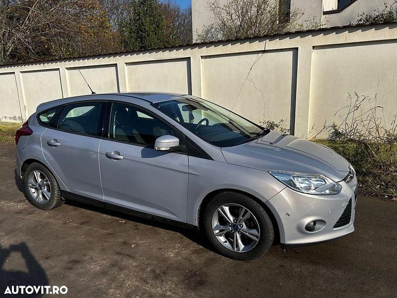 Second-hand Ford Focus SYNC Edition 100 CP (73 kW) 2014 Culoaregri