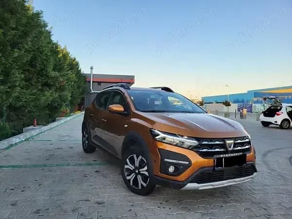 Second-hand Dacia Sandero Stepway 95 CP (69 kW) 2022 Hatchback