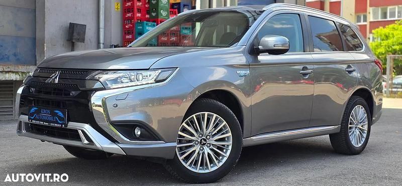 Gri Utilizat 2019 Mitsubishi Outlander P-HEV SUV | 17.700 EUR (Preț OK) - Imagine 1/4