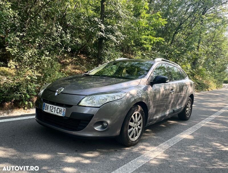 Gri Utilizat 2011 Renault Mégane GrandTour Break | 4.650 EUR (Preț OK) - Imagine 1/4