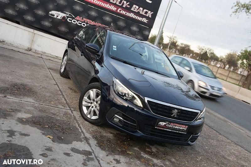 Culoarenegru Second-hand 2020 Peugeot 308 Active Break | 7.999 EUR (Preț OK) - Imagine 1/4