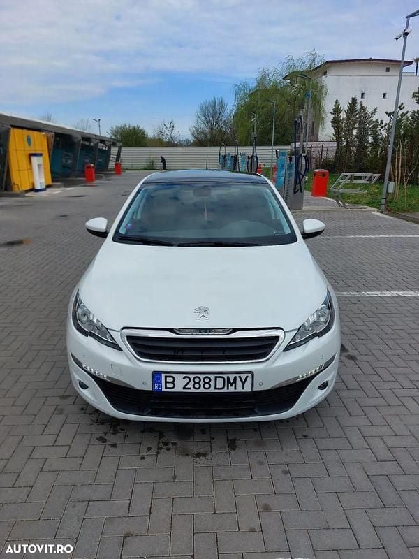 Culoarealb Utilizat 2016 Peugeot 308 Active Break | 6.850 EUR (Preț OK) - Imagine 1/4