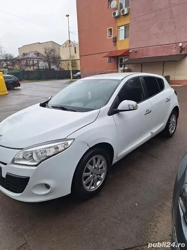 Second-hand Renault Mégane III 110 CP (80 kW) 2011 Hatchback