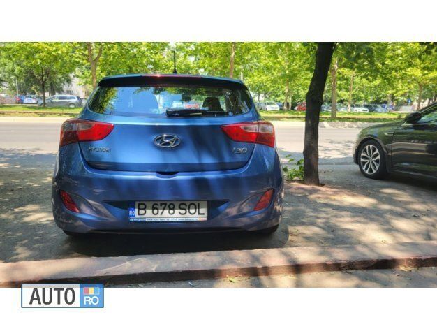 Albastru Utilizat 2015 Hyundai i30 Hatchback | 8.900 EUR (Preț OK) - Imagine 1/4