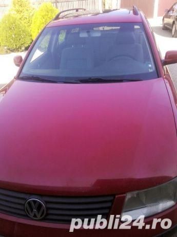 Second-hand VW Passat Edition 116 CP (85 kW) 2000 Rosu Break