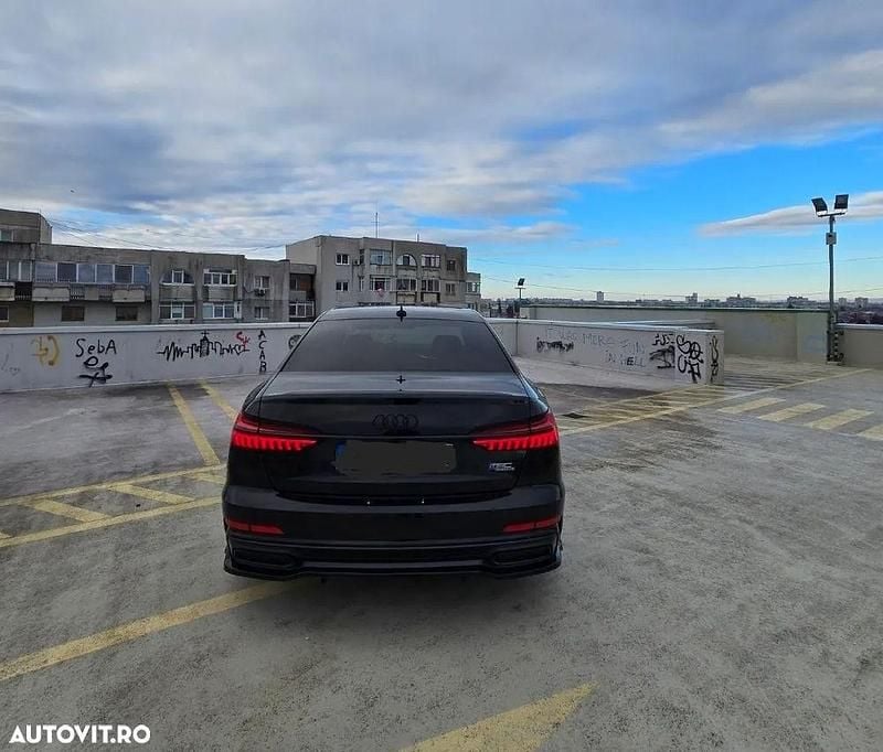 Second-hand Audi A6 S-Line 286 CP (210 kW) 2020 Culoarenegru Berlinǎ