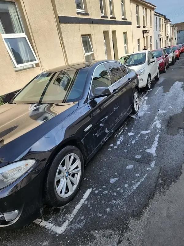 Utilizat 2012 BMW 520 Berlinǎ | 8.900 EUR (Super Preț) - Imagine 1/4