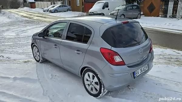 Second-hand Opel Corsa 80 CP (58 kW) 2008 Berlinǎ