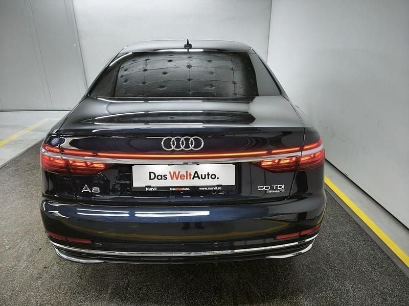 Second-hand Audi A8 286 CP (210 kW) 2023 Albastru inchis  metalic Berlinǎ