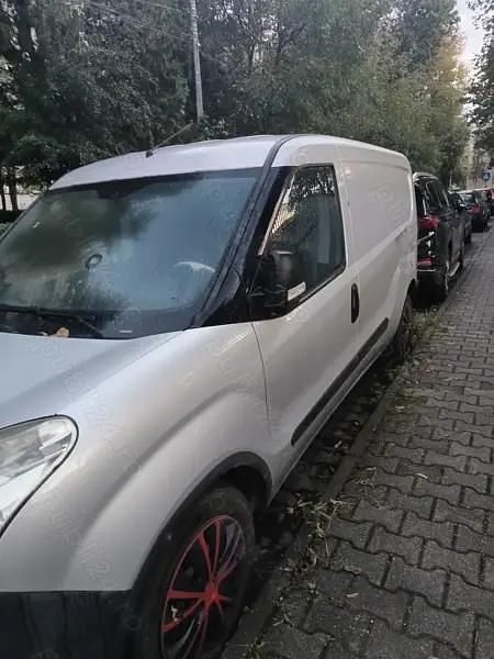 Utilizat 2012 Opel Combo Monovolum | 3.400 EUR (Super Preț) - Imagine 1/4