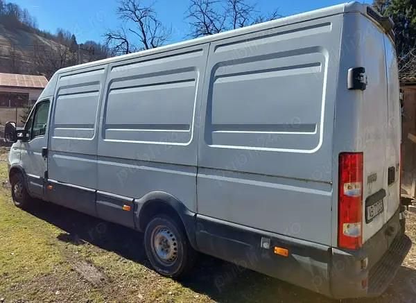 Utilizat 2009 Iveco Daily | 6.500 EUR - Imagine 1/4
