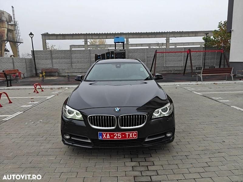 Culoarenegru Utilizat 2016 BMW 520 Break | 13.500 EUR (Super Preț) - Imagine 1/4