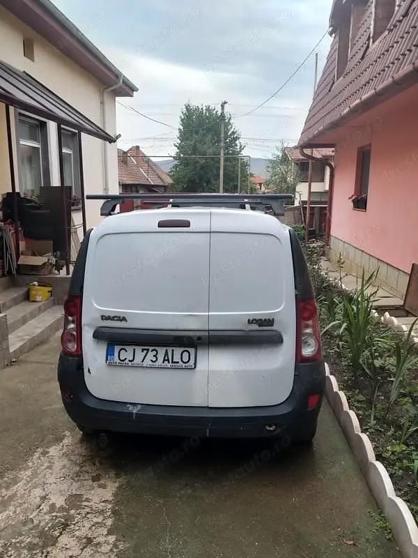 Utilizat 2010 Dacia Logan MCV | 9.500 EUR - Imagine 1/4