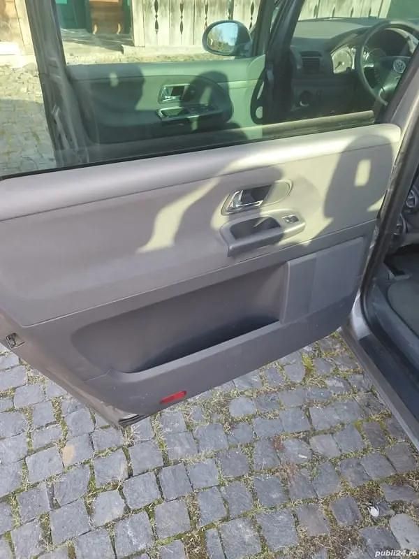 Utilizat 2007 VW Sharan Monovolum | 3.200 EUR (Preț OK) - Imagine 1/4