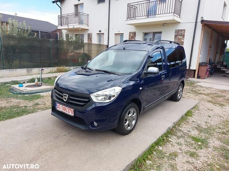 Culoarealbastru Utilizat 2016 Dacia Dokker Stepway Van | 6.390 EUR (Preț OK) - Imagine 1/4