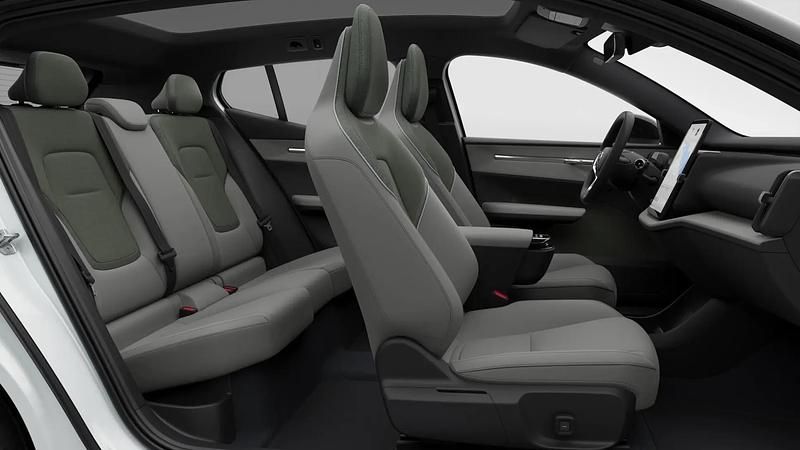 Second-hand Volvo EX30 Ultra 200 kW (272 CP) 2024 ["crystal white"] SUV