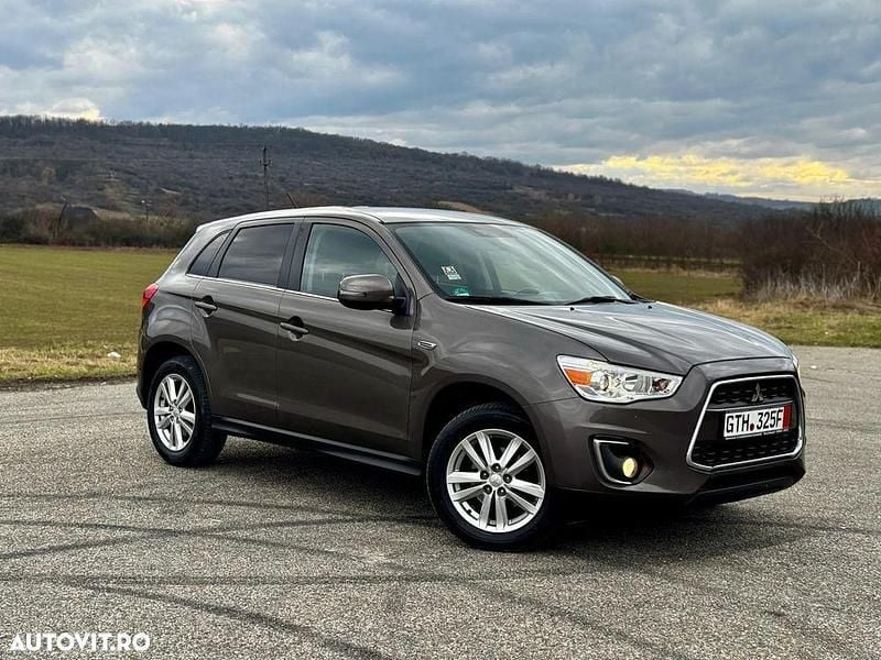 Second-hand Mitsubishi ASX Classic Collection Plus 150 CP (110 kW) 2014 Culoaremaro SUV