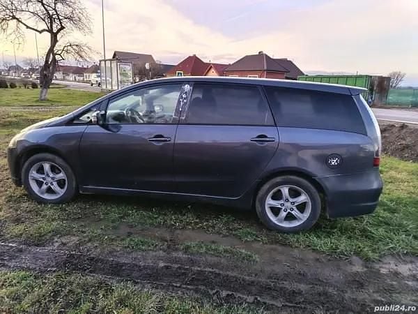 Second-hand 2006 Mitsubishi Grandis | 3.000 EUR - Imagine 1/3