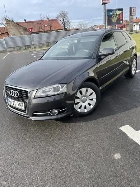 Second-hand Audi A3 Sport 165 CP (121 kW) 2012 Gri Hatchback
